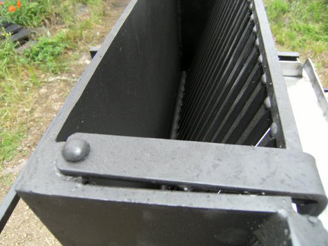 barbecue-vertical-bac-a-charbon